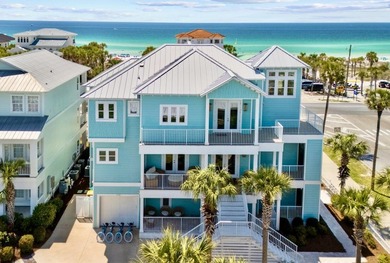Beautifully furnished luxury home features 15-foot ceilings in - photo 1