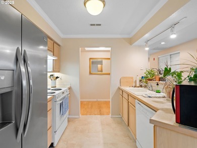 Top-floor end unit Windsor Place II condo ready to be called