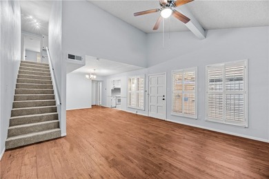 Welcome to this beautifully remodeled corner-unit townhouse - photo 8