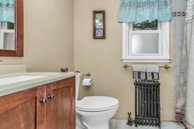 Going Going! Gone! Spacious and beautifully maintained - photo 13