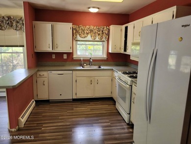 IMMEDIATE OCCUPANCY - Charming Yellowstone Model on Quiet Street - photo 13