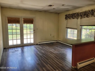 IMMEDIATE OCCUPANCY - Charming Yellowstone Model on Quiet Street - photo 14