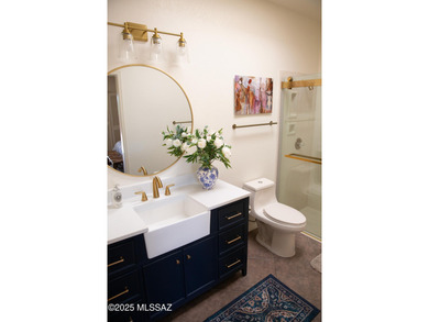 Fairfield townhome in a great Foothills location near dining