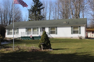 Pymatuning Reservoir Home Sale Pending in Espyville Pennsylvania