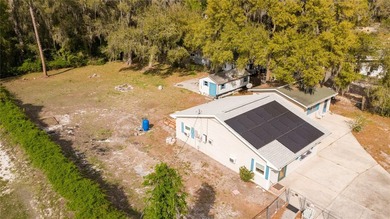 Private Florida Retreat on Nearly Half an Acre - Solar Powered - photo 22