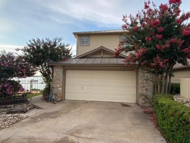 Lake LBJ Townhome/Townhouse For Sale in Horseshoe Bay Texas