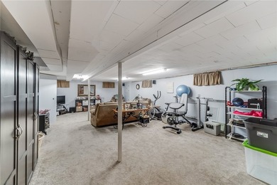 Welcome to this impeccably maintained ranch in the heart of - photo 17