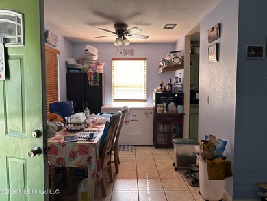 Cozy 3-bedroom, 2-bath home built in 2009 with approx. 1,200 sq - photo 17