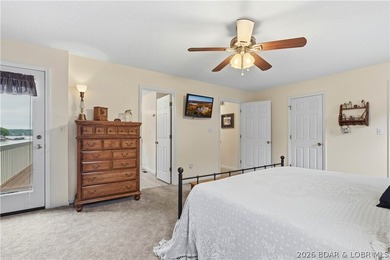 Discover the perfect blend of lakefront relaxation and - photo 19