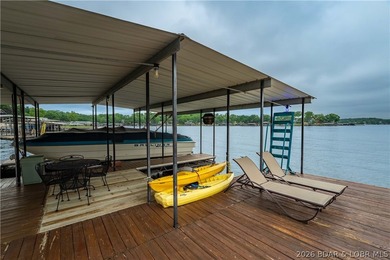 Discover the perfect blend of lakefront relaxation and - photo 39