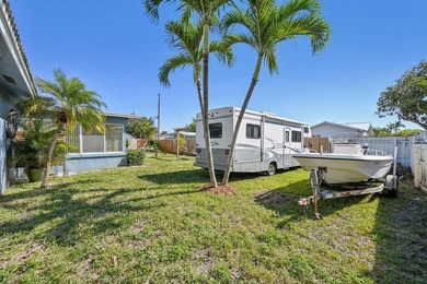 Southeast corner w/double gate with room for a boat/trailer/RV - photo 43