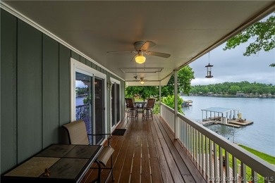 Discover the perfect blend of lakefront relaxation and - photo 44
