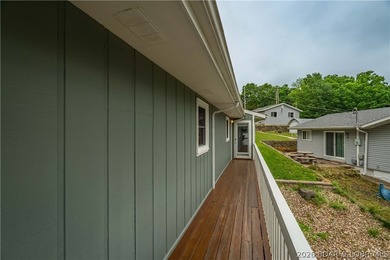 Discover the perfect blend of lakefront relaxation and - photo 47