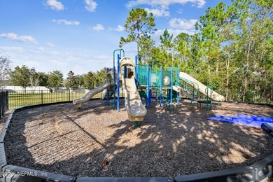 Charming 2/2 Townhome with Garage - The Lofts at Sebastian Cove - photo 50