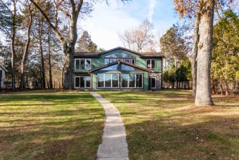 Upper Nemahbin Lake Home For Sale in Summit Wisconsin