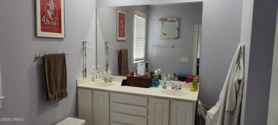 Available 1 August 2026. Welcome to this stunning 3-bedroom - photo 25