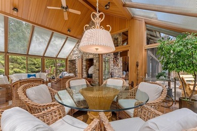Beyond a private gated entrance lies an extraordinary waterfront - photo 29