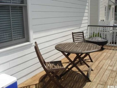 Available 1 August 2026. Welcome to this stunning 3-bedroom - photo 32