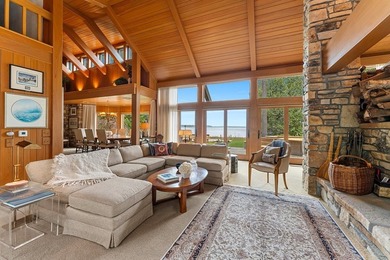 Beyond a private gated entrance lies an extraordinary waterfront - photo 36