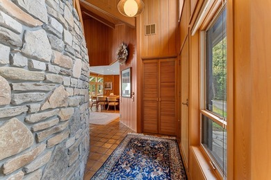 Beyond a private gated entrance lies an extraordinary waterfront - photo 50