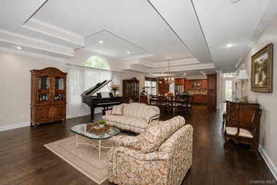 Stunning Valencia Ranch Villa located in The Greens at Half - photo 16