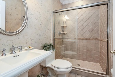 Stunning Valencia Ranch Villa located in The Greens at Half - photo 24