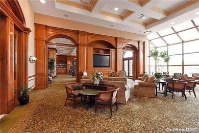 Stunning Valencia Ranch Villa located in The Greens at Half - photo 29