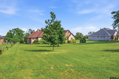 Luxury, space, and craftsmanship come together in this - photo 31