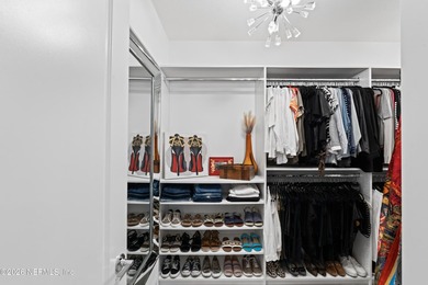 Welcome to luxury living in the gated community of Markland in - photo 35