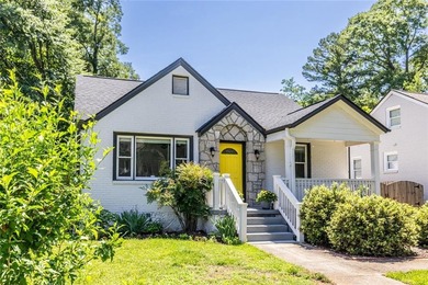 Charming Craftsman bungalow blending timeless character with - photo 3