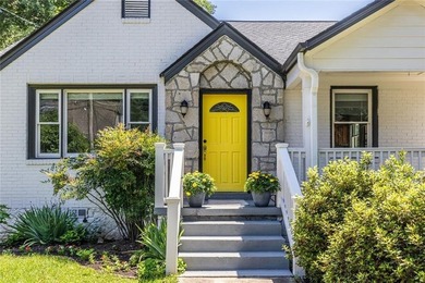 Charming Craftsman bungalow blending timeless character with - photo 6