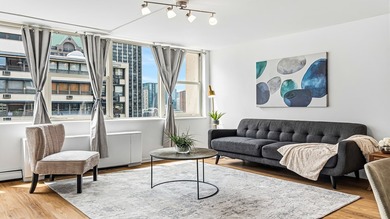 Enjoy Gold Coast living in this 3-bedroom, 2-bathroom residence - photo 3