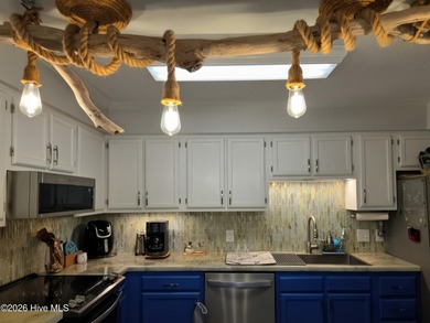 This beautiful two-bedroom, two-bath condo is located in Pine