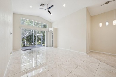 Welcome to this well-proportioned single-family residence - photo 15
