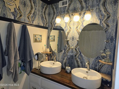 This beautiful two-bedroom, two-bath condo is located in Pine