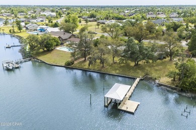 Waterfront Paradise in Lynn Haven - No HOA! This lovely home - photo 4