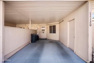 SHORT SALE. Spacious and hard to find 3-bedroom townhome end - photo 25