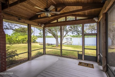 Waterfront Paradise in Lynn Haven - No HOA! This lovely home - photo 8