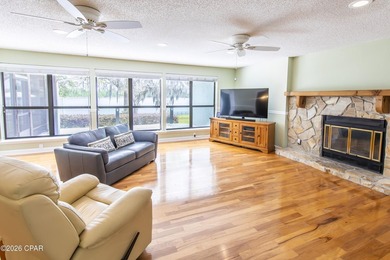 Waterfront Paradise in Lynn Haven - No HOA! This lovely home - photo 9