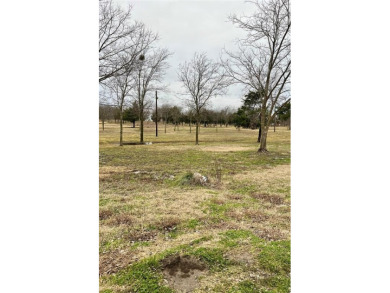Lake Lot For Sale in Lone Oak, Texas