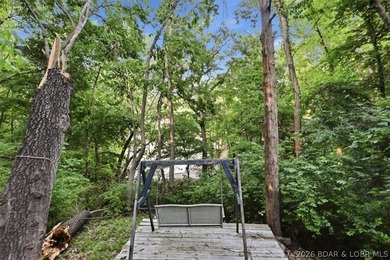 This stunning 4-bedroom, 3-bathroom lake home offers the perfect - photo 33