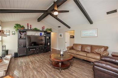 Charming and meticulously maintained four-bedroom home in the - photo 6