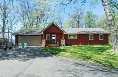 Gorgeous custom renovated *4-bedroom, 2-bath lake home on the - photo 1