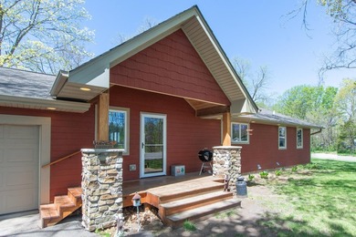 Gorgeous custom renovated *4-bedroom, 2-bath lake home on the - photo 2