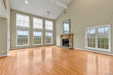 Waterfront opportunity on Lake Tuscaloosa! This 3-bedroom, 2 - photo 9