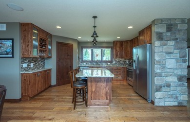 Gorgeous custom renovated *4-bedroom, 2-bath lake home on the - photo 10