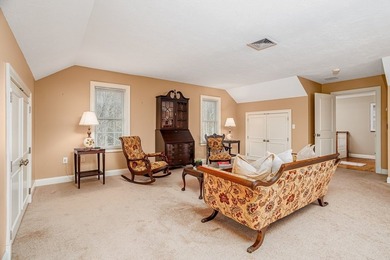 This 5 bed/4 bath, 5000+ sq ft residence offers the perfect - photo 24