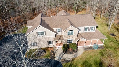 This 5 bed/4 bath, 5000+ sq ft residence offers the perfect - photo 40