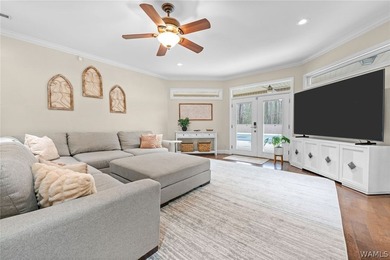 Rare opportunity to own a beautifully situated property just - photo 6