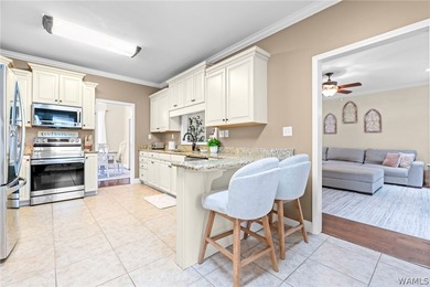Rare opportunity to own a beautifully situated property just - photo 9